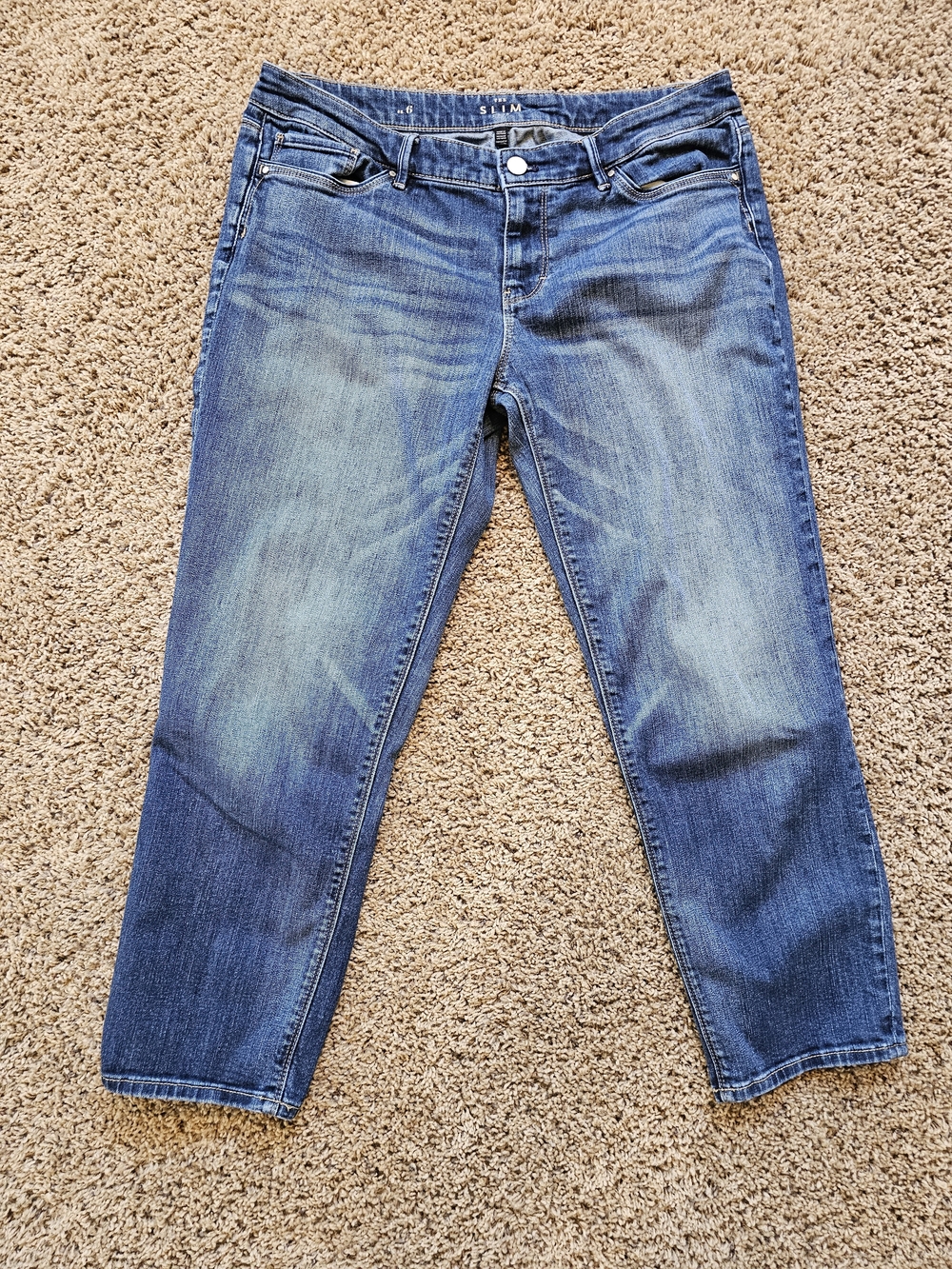 White House Black Market Slim Crop Jeans Sz 10?